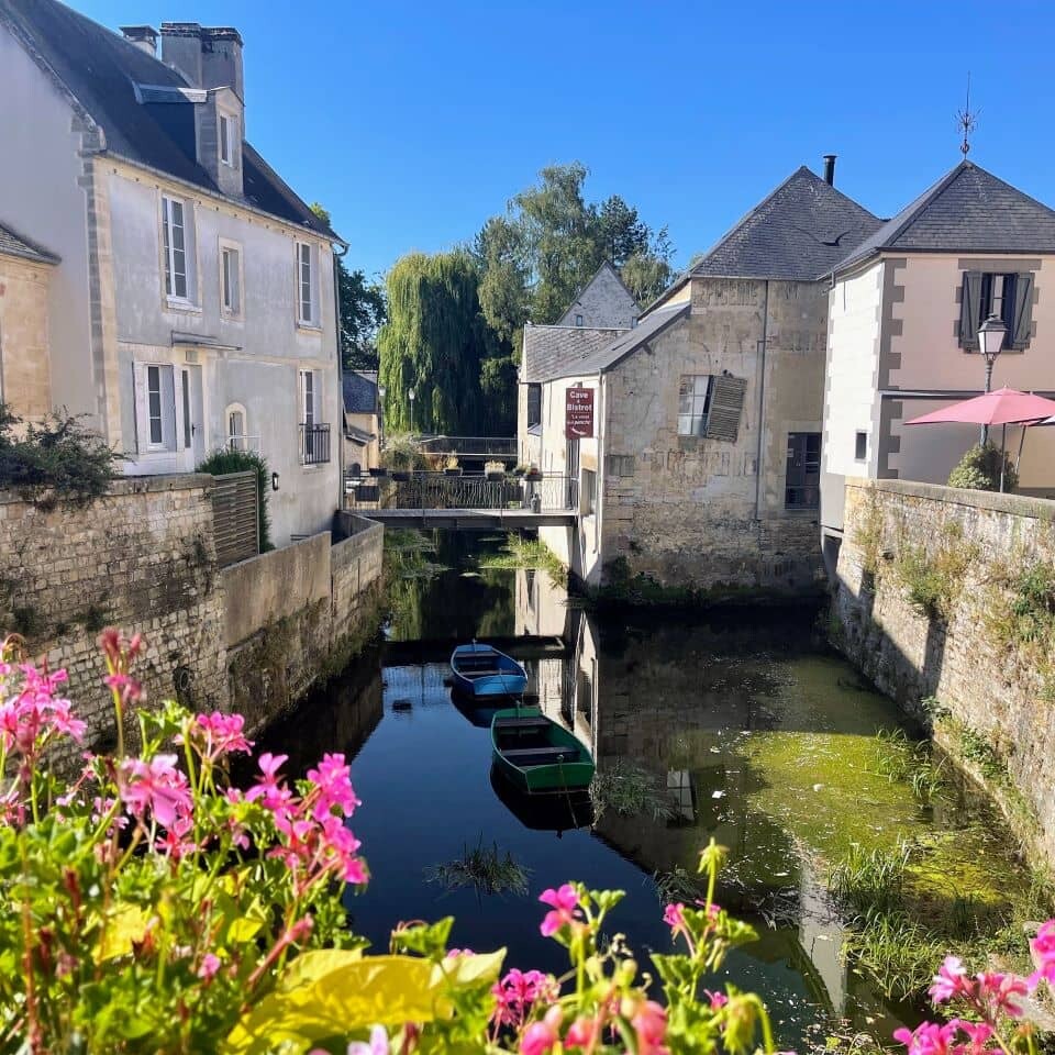 bayeux canali d'acqua in centro