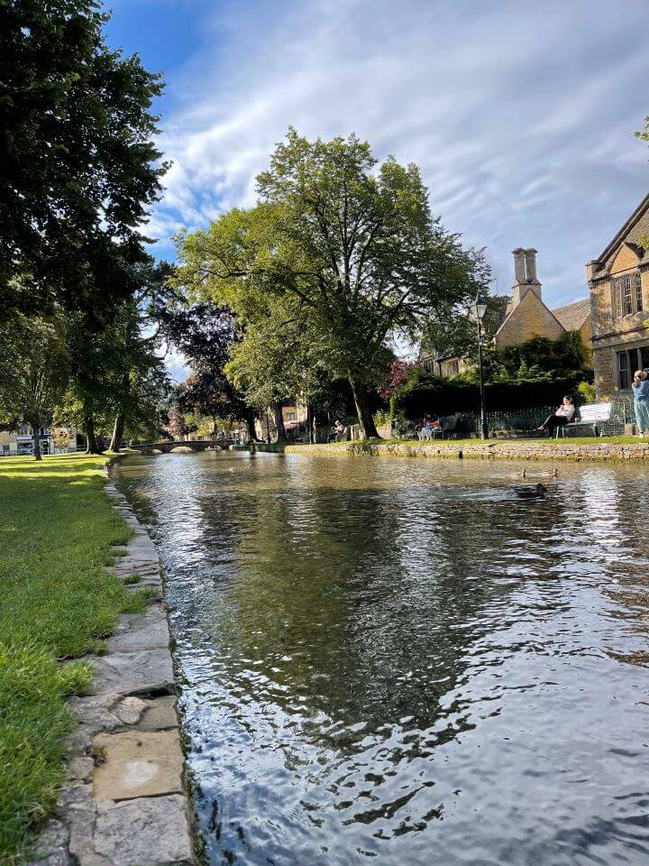 fiume windrush bourton-on-the-water